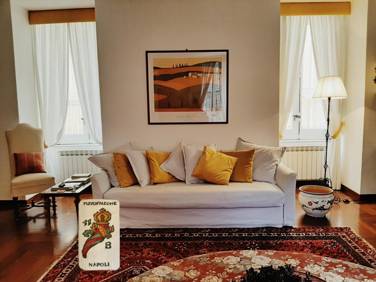 Casa Vacanze Pizzofalcone 41B Napels Buitenkant foto