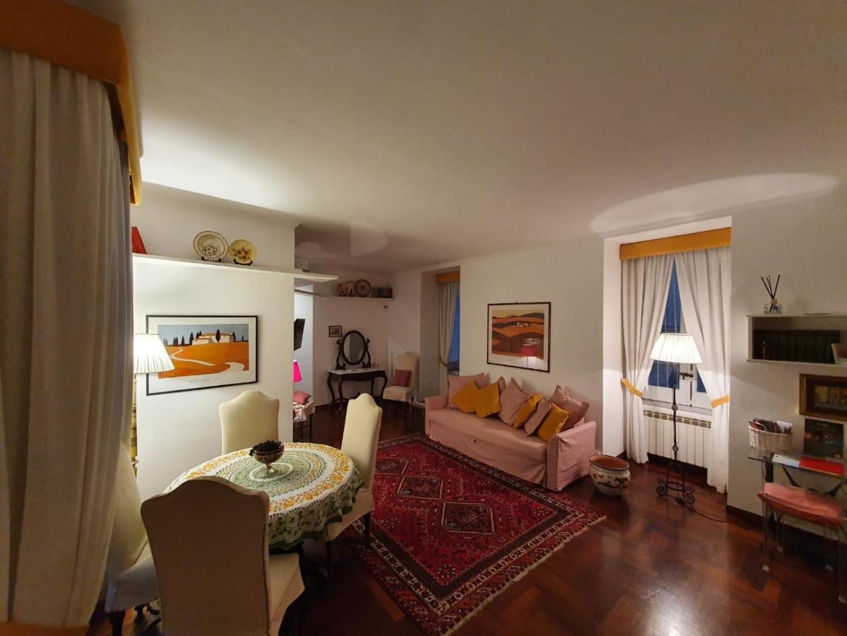 Casa Vacanze Pizzofalcone 41B Napels Buitenkant foto