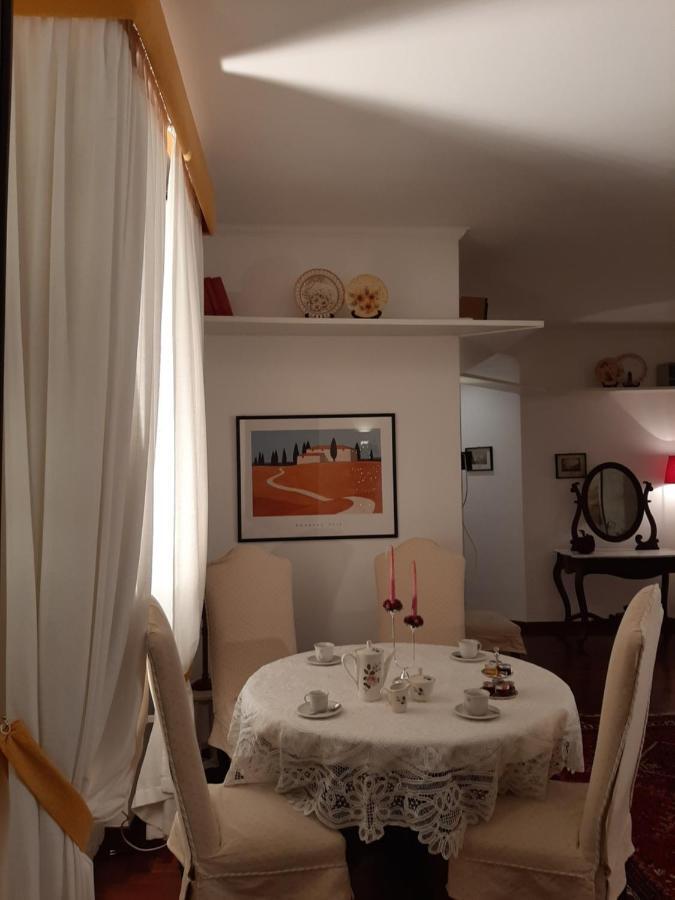 Casa Vacanze Pizzofalcone 41B Napels Buitenkant foto