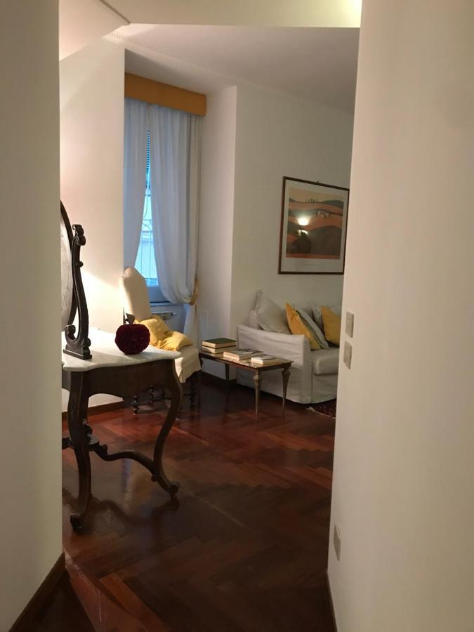 Casa Vacanze Pizzofalcone 41B Napels Buitenkant foto