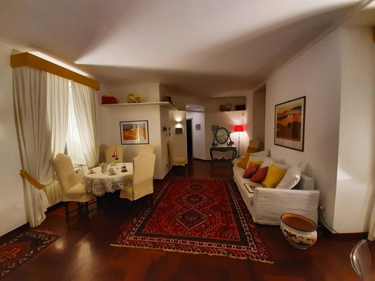 Casa Vacanze Pizzofalcone 41B Napels Buitenkant foto