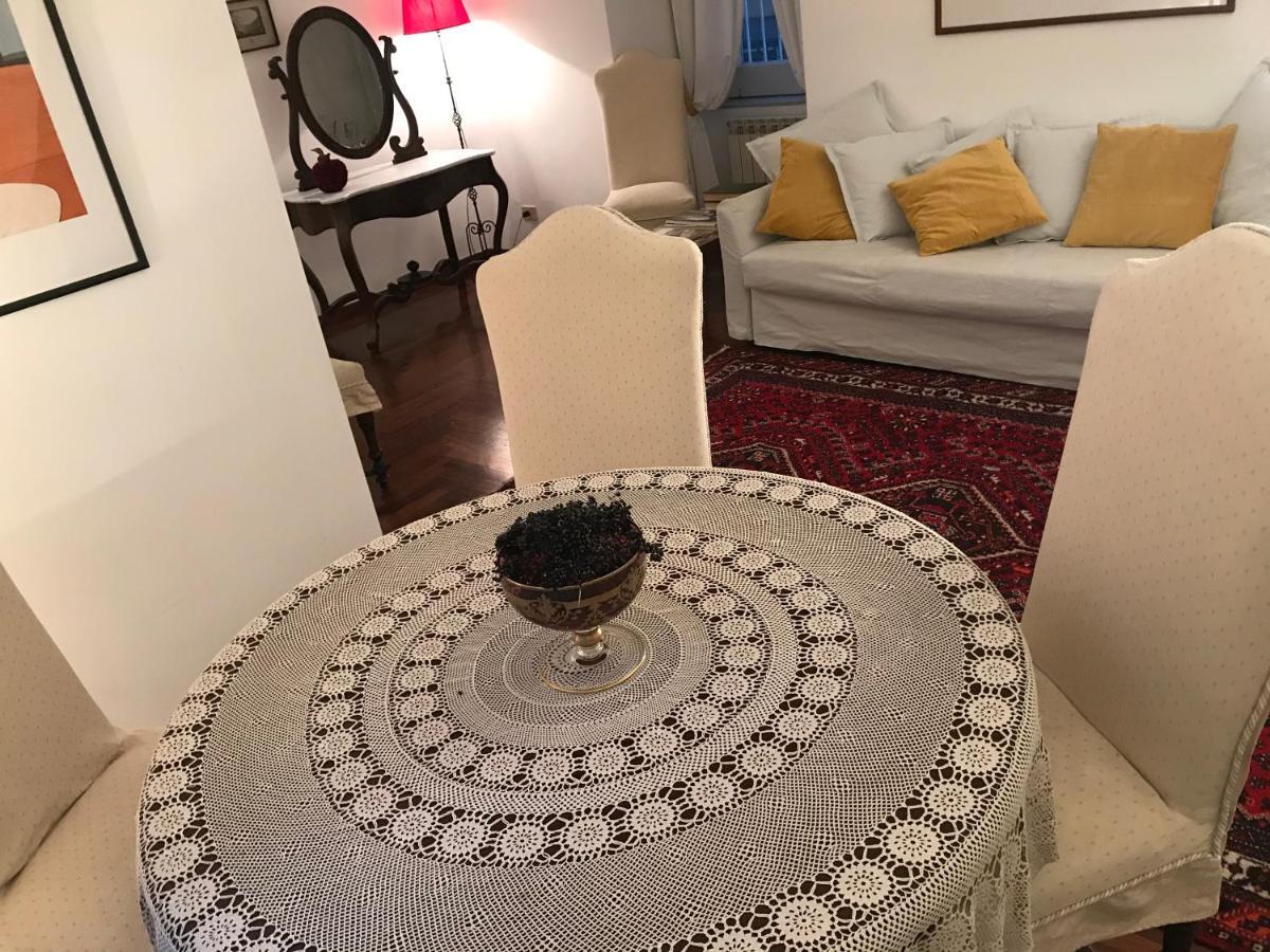 Casa Vacanze Pizzofalcone 41B Napels Buitenkant foto