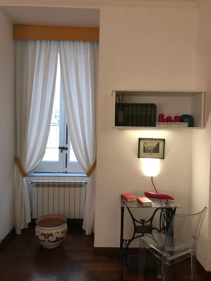 Casa Vacanze Pizzofalcone 41B Napels Buitenkant foto