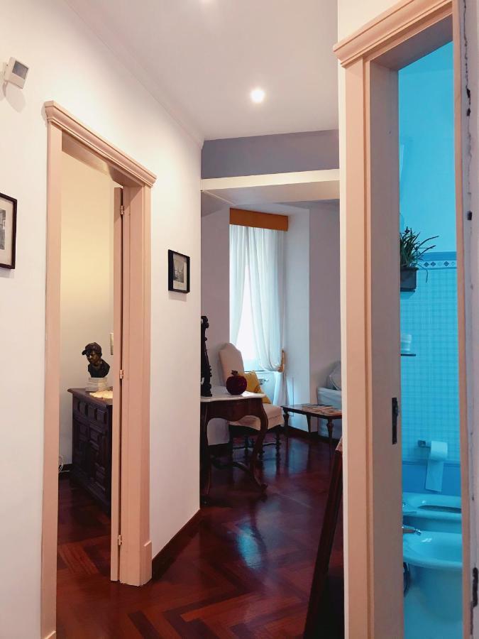 Casa Vacanze Pizzofalcone 41B Napels Buitenkant foto