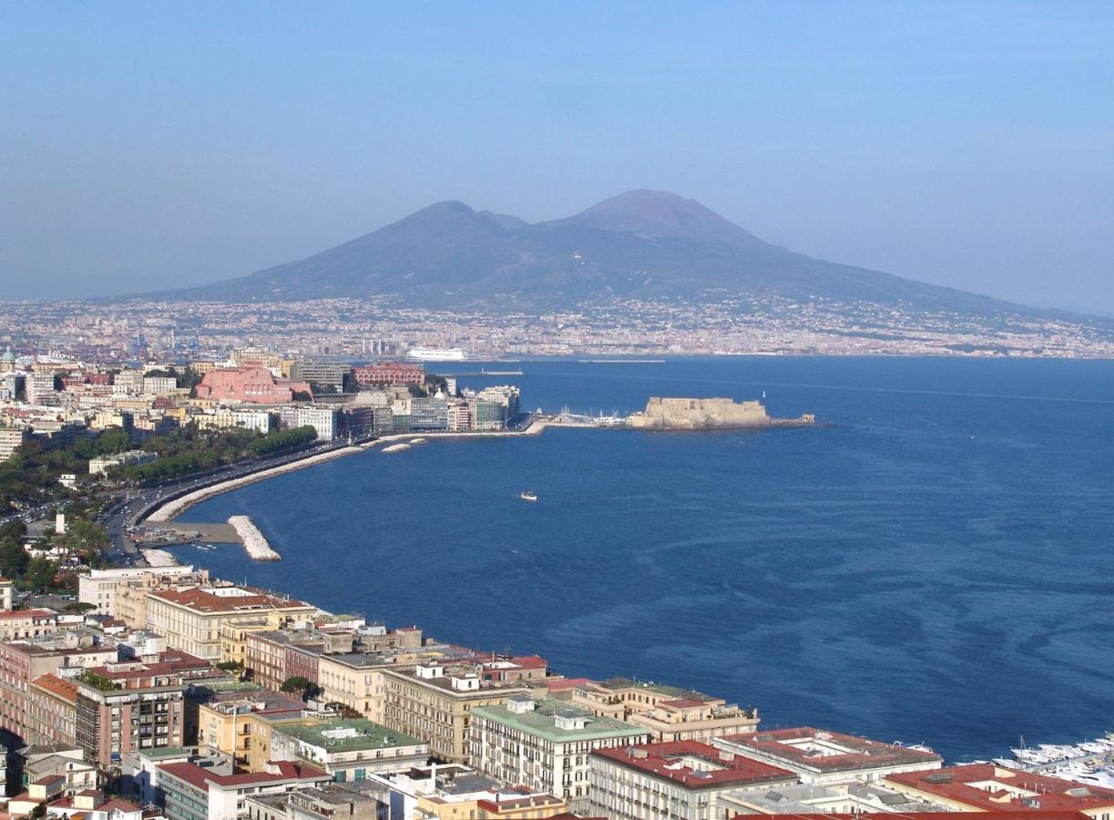 Casa Vacanze Pizzofalcone 41B Napels Buitenkant foto