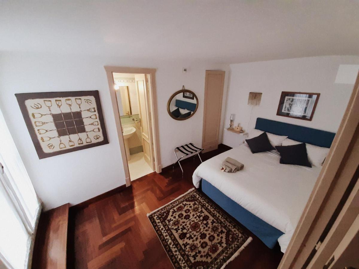 Casa Vacanze Pizzofalcone 41B Napels Buitenkant foto